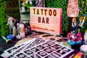 Tattoo Bar: La tendencia más rebelde y divertida para tus eventos